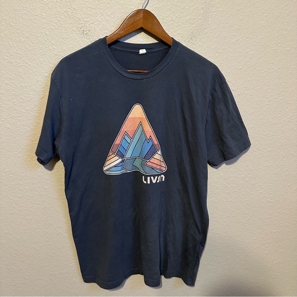 Livsn Men’s Logo Graphic T-Shirt